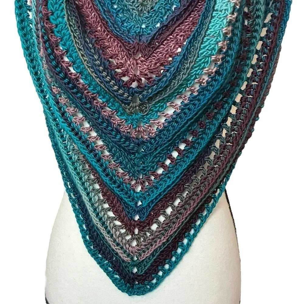 Handcrafted Crochet Cowl Neck Scarf With Fringe New Handmade‎ by Seller Knit